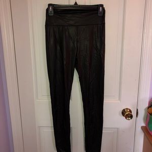 Leather leggings